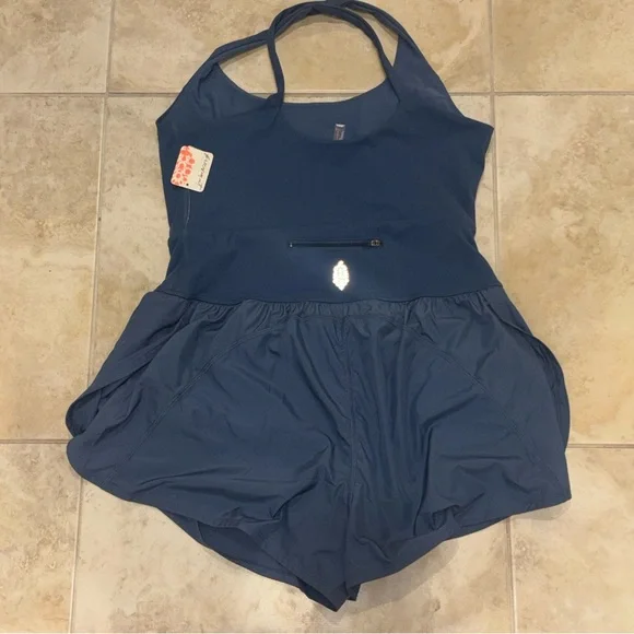 FP Movement Women's Righteous Runsie NWT - Picture 8 of 9